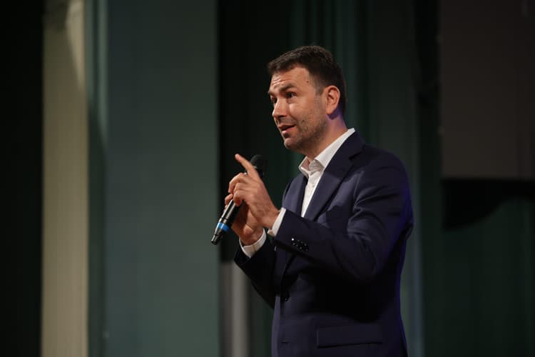 Cătălin Drulă: Boc nu a fost în stare să semneze contractul pentru centura Clujului în 7 ani icon