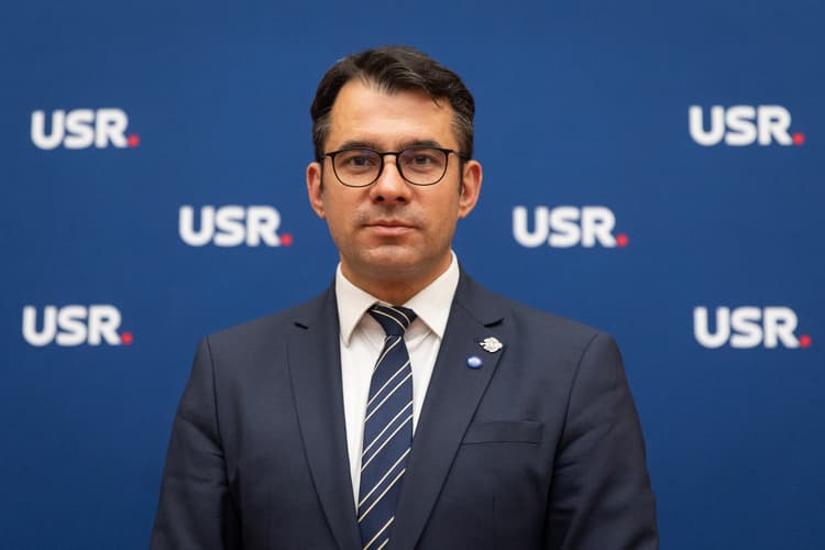 USR cere demararea de urgență a procedurilor de numire a unui nou Avocat al Poporului: am devenit țara mandatelor expirate ocupate abuziv! icon