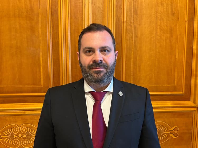 Deputatul USR Cezar Drăgoescu solicită Comisiei de buget-finanțe să aducă la audieri conducerea ASF icon