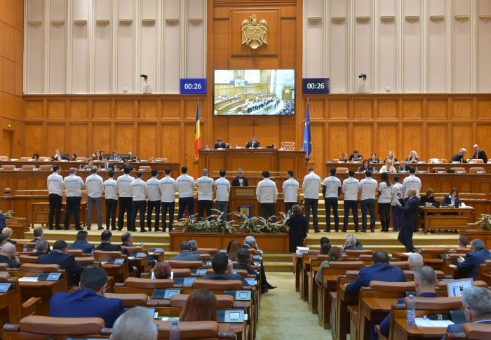 Protest USR față de adoptarea legilor Justiției în Camera Deputaților