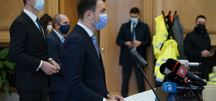 Dan Barna și Cătălin Drulă, la deschiderea Pistei 2 a Aeroportului Otopeni: „Bugetul prevede investiții fără precedent în ceea ce privește componenta de infrastructură”