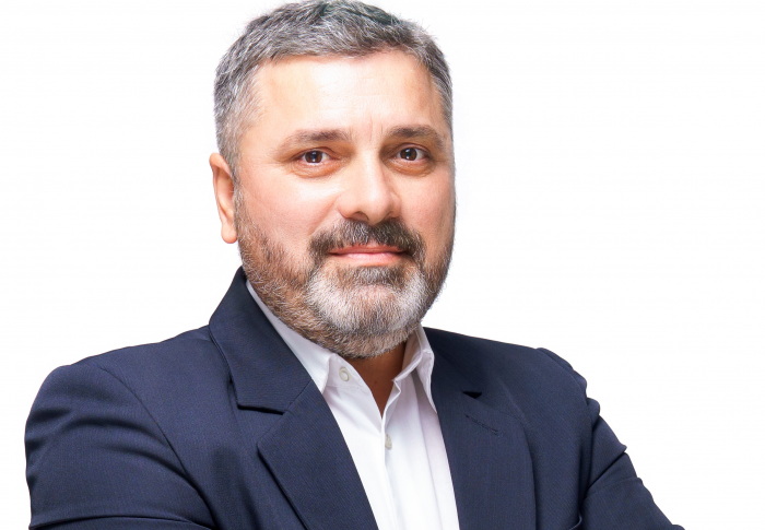 Inițiativă USR PLUS pentru facilitarea accesului persoanelor cu dizabilități pe plajă și în apă