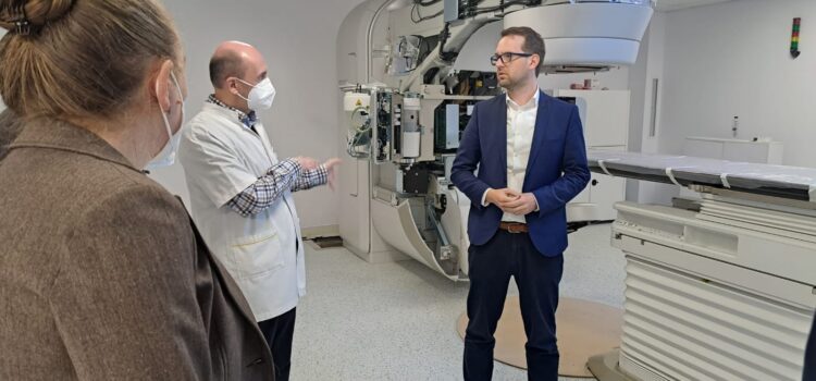 Timișoara devine centru de excelență în tratarea cancerului. Dominic Fritz anunță investiții de milioane de euro în aparate performante și un nou Spital Municipal