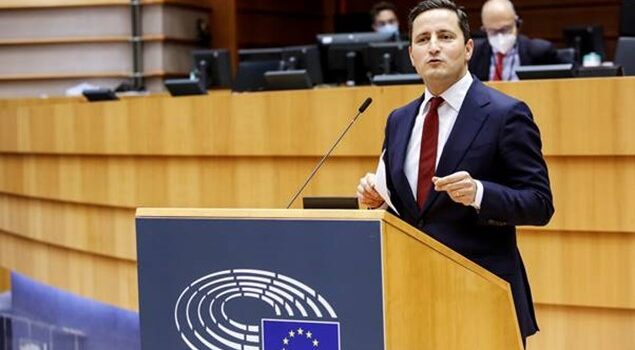 Acordul dintre Parlament și Consiliu privind bugetul UE pe 2022 reflectă prioritățile negociate de eurodeputatul USR Nicu Ștefănuță: sănătate, mediu și respectarea statului de drept